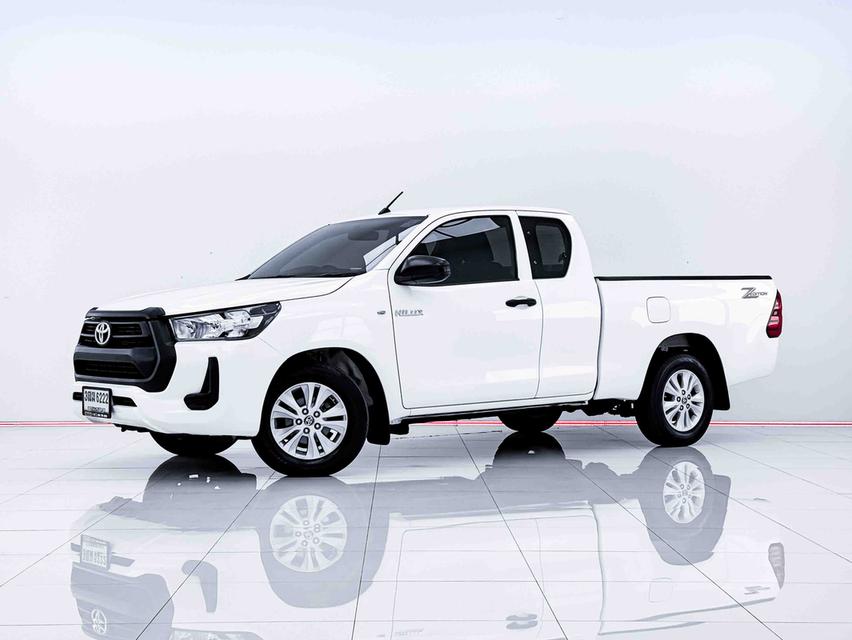 TOYOTA HILUX REVO 2.4 MID Z EDITION SMART CAB ปี 2020 สีขาว รูปที่ 2
