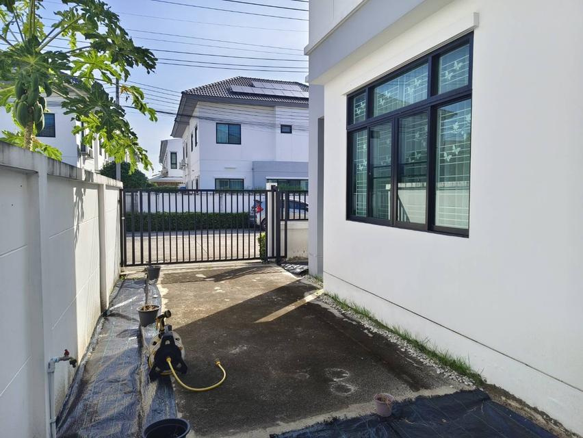 บ้านเสนาวิลล์ ลำลูกกา คลอง 6 5