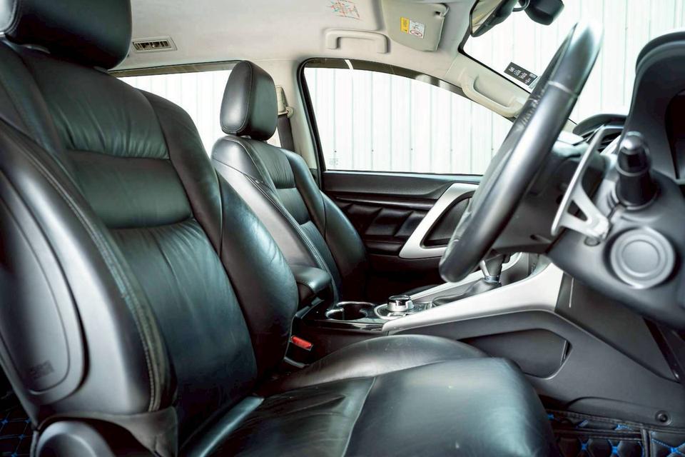 Mitsubishi Pajero 2.4GT 4wd ปี16 รูปที่ 10