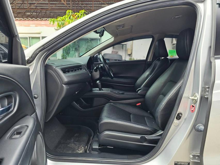 ขาย Honda HRV 1.8E ปี19 13