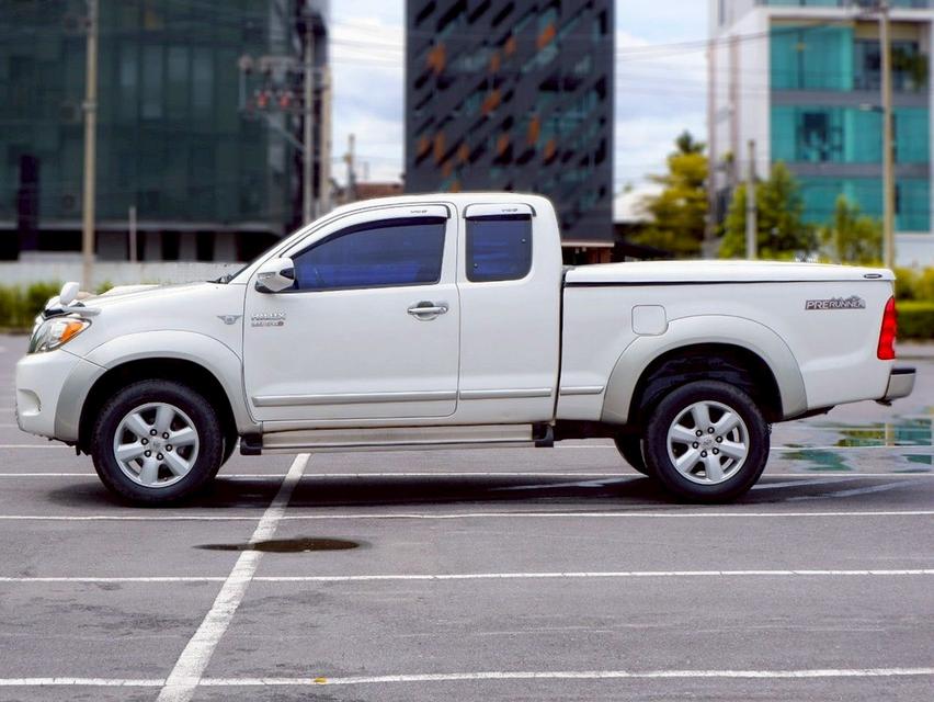 Toyota Hilux Vigo 3.0 Exclusive Prerunner ปี 2007 เกียร์ธรรมดา สีขาวมุก/ทูโทน 9