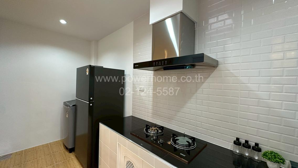 หมู่บ้าน อยู่เจริญ 1 ซอย 14 ต.บึงยี่โถ อ.ธัญบุรี จ.ปทุมธานี 11