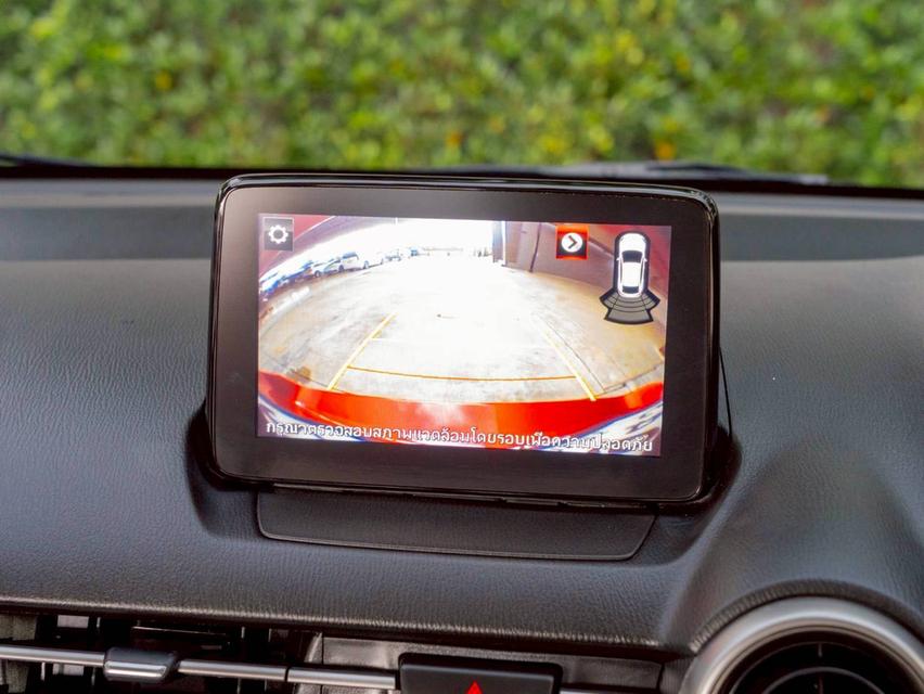 Mazda 2 1.3C ปี 2022 11