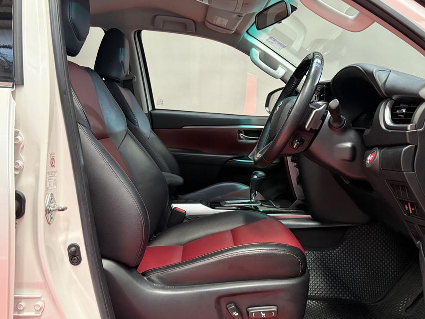 2018 BMW 330e รถมือเดียวออกป้ายแดง รถวิ่งน้อย เข้าศูนย์ทุกระยะ ไม่เคยมีอุบัติเหตุครับ 16