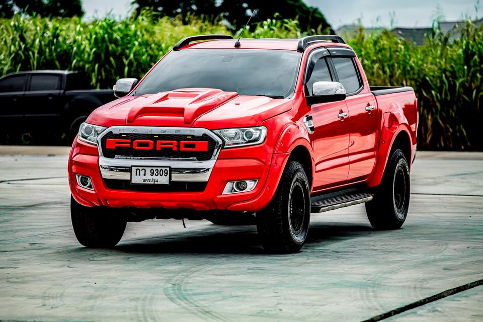 Ford Ranger 2.2 XLT Hi-Lander Double Cab ปี 2017 สีแดง มือเดียวป้ายแดง