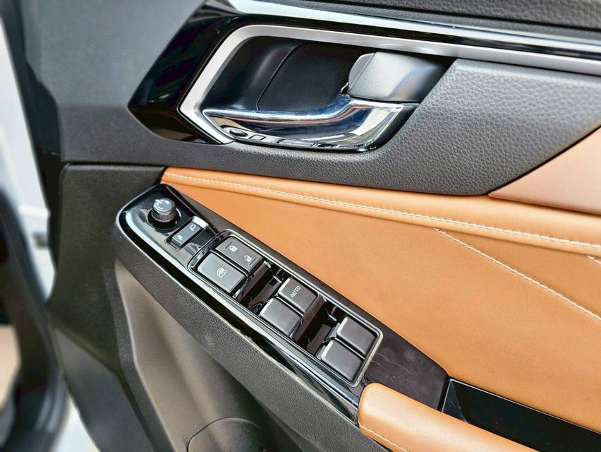 Isuzu MU-X 3.0Ultimatc 4wd ปี22 16