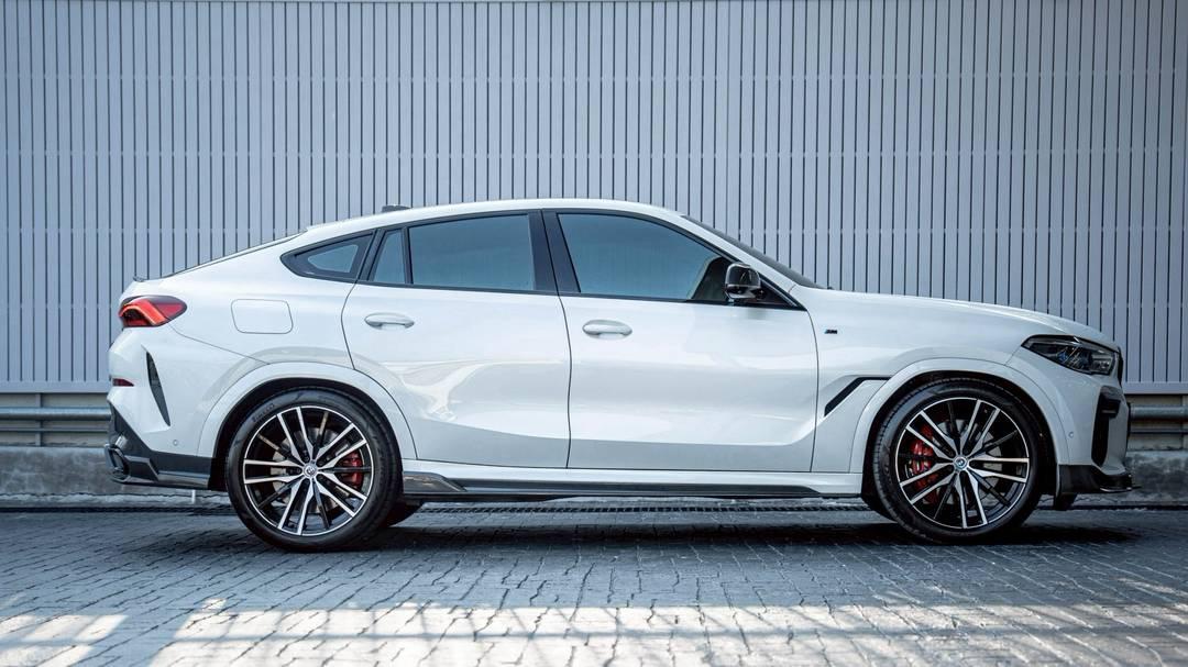 BMW X6 xDrive40i M-Sport (G06) 2022 สีขาว รูปที่ 6