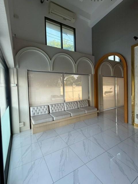 ให้เช่าอาคารพาณิชย์ 3.5 ชั้น 300 ตรม. ถนนเมน ย่านประชาชื่น ติดมหาลัยธุรกิจบัณฑิตย์ 4