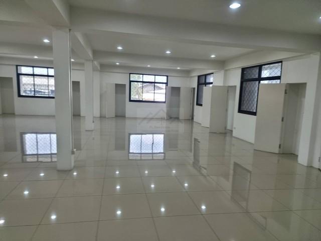 ให้เช่าโกดังพร้อมสำนักงานรวม 10,500 ตร.ม. บนเนื้อที่ 6 ไร่ครึ่ง ถนนสุขุมวิท ปู่เจ้าสมิงพราย พื้นที่สีม่วง ขอใบ รง.4 ได้ 7