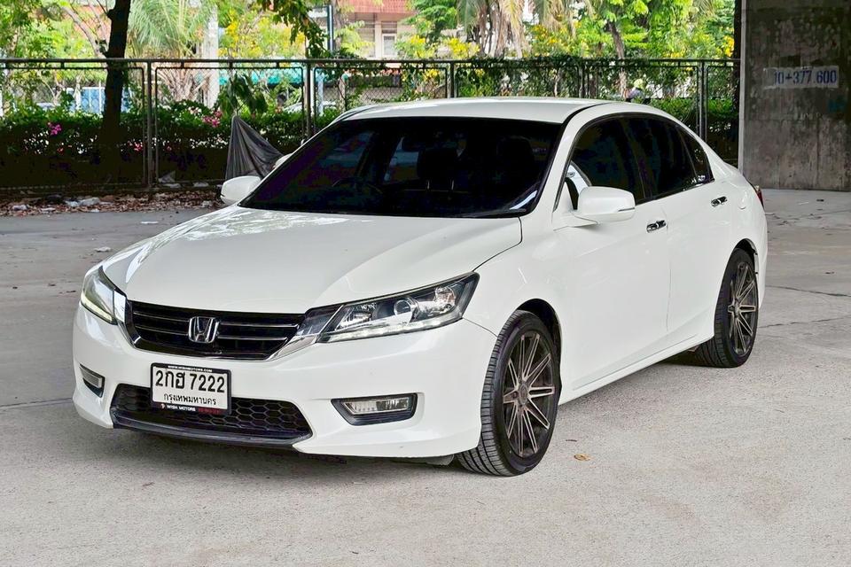 2014 Honda Accord 2.0 EL AT รถสวย ออปชั่นครบ พวงมาลัยมัลติ