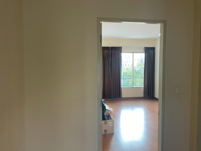 ขายด่วนทาวน์โฮม บ้านกลางเมือง Urbanion ศรีนครินทร์ 46/1 ตกแต่งครบพร้อมเข้าอยู่ บ้านหลังมุม (N.1951) 10