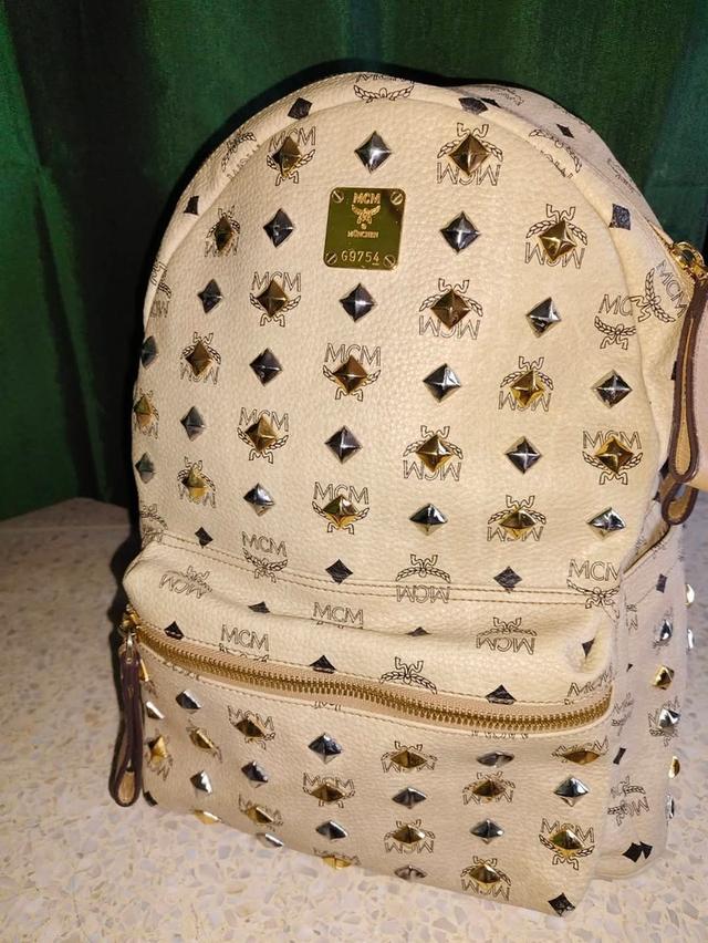 MCM backpack size M ของแท้ 2