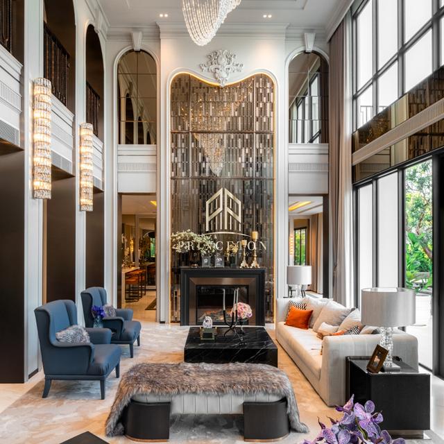 คฤหาสน์หรู 3 ชั้น แซงค์รอยัล ดิ เอททีน บางนา กม 7 CINQ ROYAL The Eighteen, Bangna KM.7 2