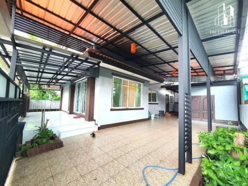 ขายบ้านเดี่ยวรีโนเวทใหม่ หมู่บ้าน ชัยพฤกษ์ วัดลาดปลาดุก ติดถนนใหญ่ ใกล้เซ็นทรัลเวสเกต 9