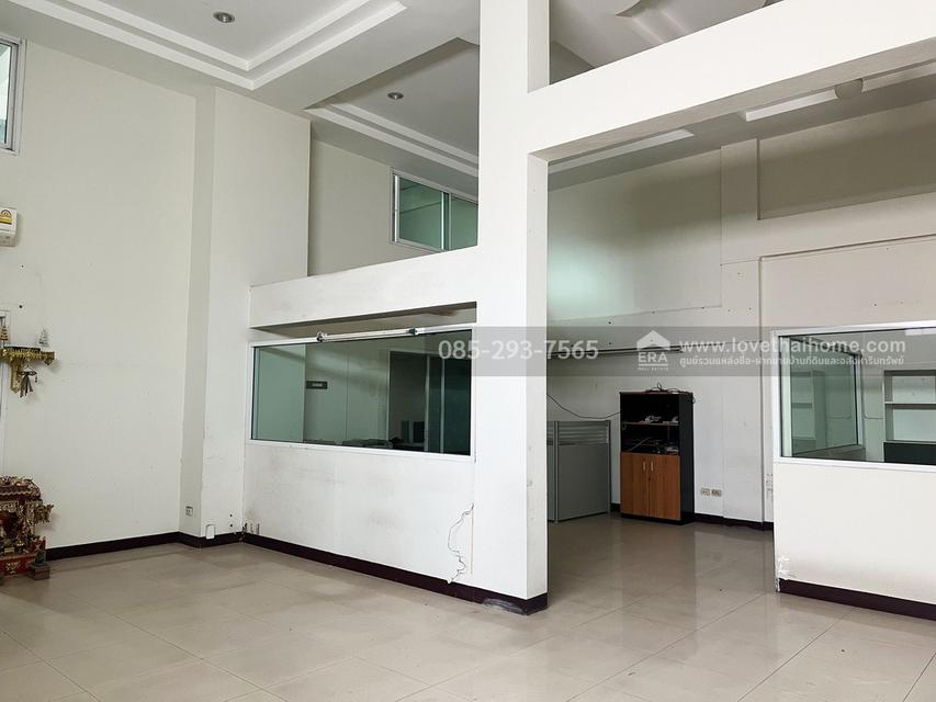 ขายตึกแถว 4.5 ชั้น ติดถนนสามวา โครงการนิรันดร์สิริ เฟส3 มีนบุรี มี 4 คูหา พื้นที่ 123 ตารางวา ทำเลดีมาก ใกล้โรงเรียนเอกบูรพาวิเทศศึกษา 7