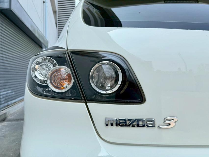 MAZDA3  2.0R SPORT TOP 2009 สีขาว MINOR CHANGE รูปที่ 18