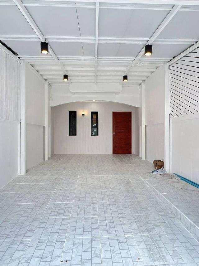 หมู่บ้านวงศ์ชัยนคร  บางรักใหญ่ นนทบุรีทาวน์เฮาส์ 2 ชั้น ทำเลติดรถไฟฟ้าสายสีม่วงสถานีบางรักใหญ่เพียง 800เมตร  ซอยป่าไม้อุทิศ บางรักใหญ่ นนทบุรี ทำเลดี 4