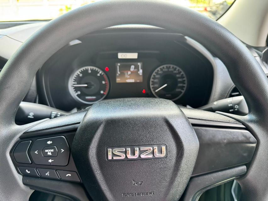 ISUZU D-MAX CAB 1.9 S AUTO 2023 12