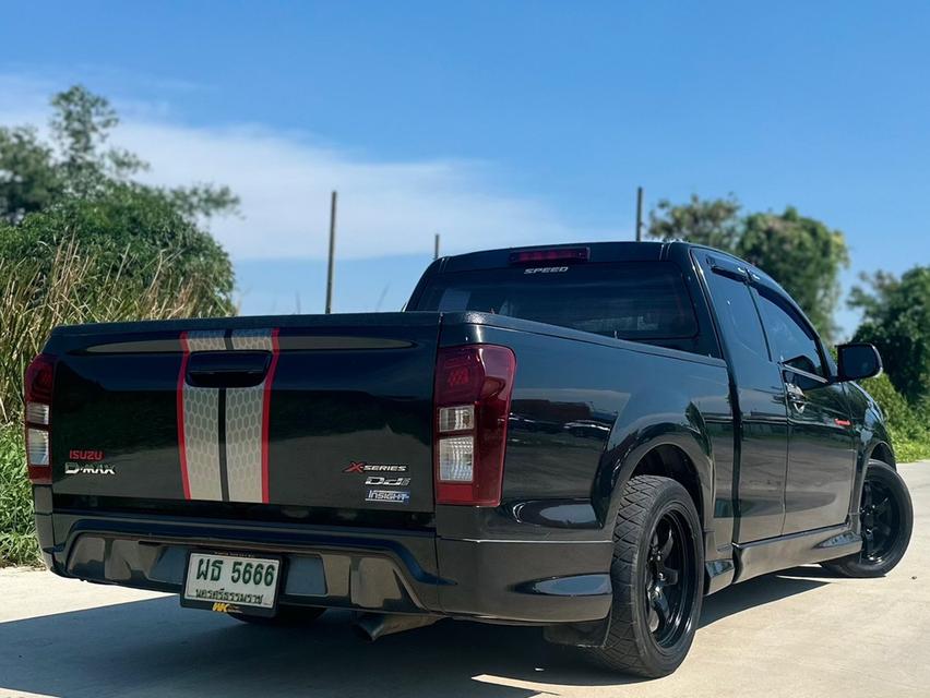 ISUZU D-Max SPACECAB 1.9 X-Series Z 2016