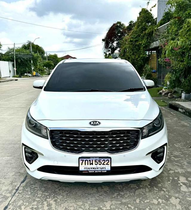 Kia Carnival รถ 11ที่นั่ง คุณภาพดี  8