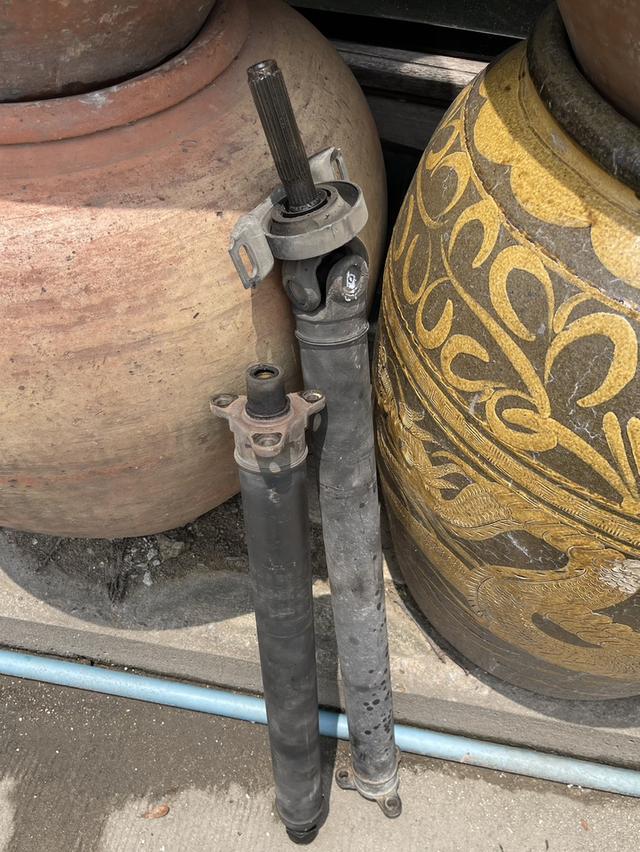 เพลากลาง เบ้นซ์ W202 C220 มือสอง 1 เส้น ขายขาด ไม่มีประกัน 4