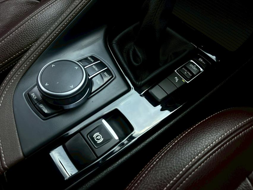BMW X1 2.0 sDrive20d M Sport โทร. 0922639576 เอ๋ รูปที่ 12