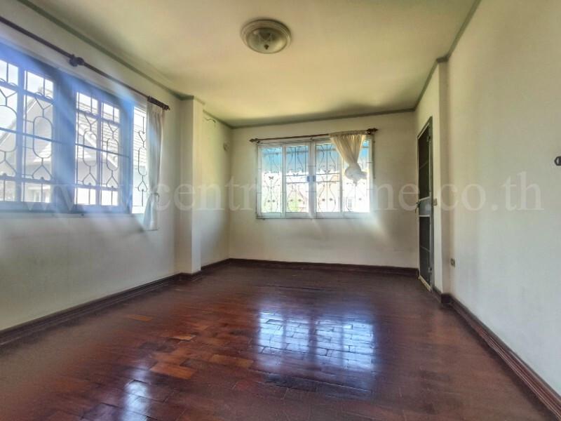 บ้านเดี่ยว วรารมย์ เลควิลล์ บางพลี ราคาถูกที่สุดในโครงการ 9