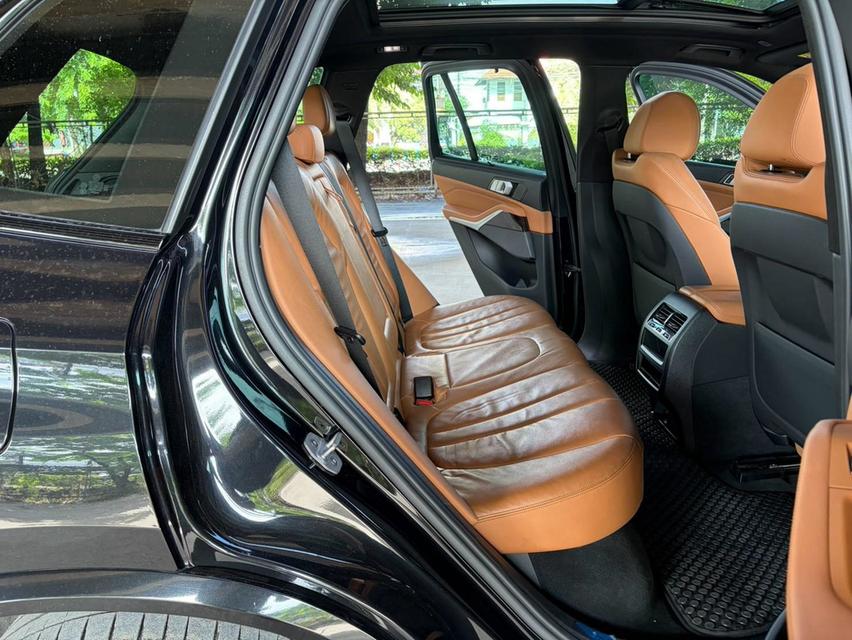 🚗 2022 BMW X5 xDrive30d M Sport AT รูปที่ 15