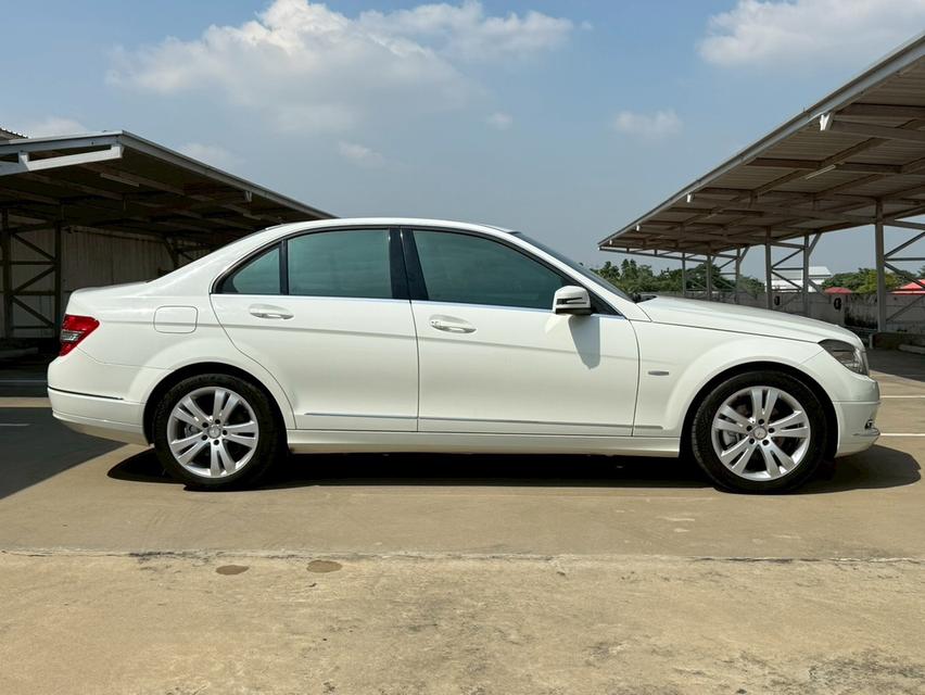 MERCEDES BENZ C200 Kompressor (W204)Avantgarde 1.8L 5AT