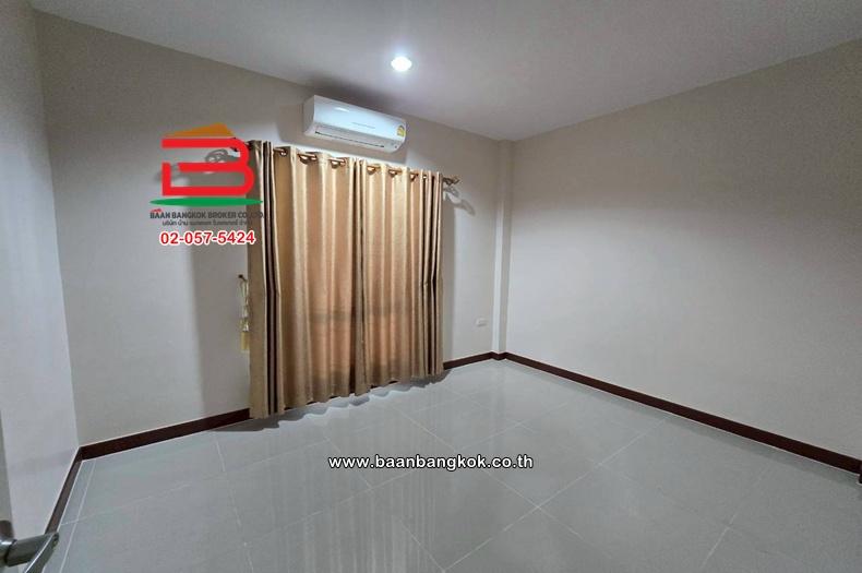 บ้านเดี่ยว เนื้อที่ 56 ตร.ว. หมู่บ้าน นนทวี วิลล์ 7 ถ.สกุลดี-กลางเมืองหนองจอก : Noantawee Ville 7 Sakuldee-Nongjok ถนนเชื่อมสัมพันธ์ แขวงหนองจอก เขตหน 12