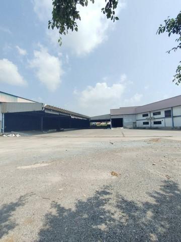 ให้เช่าโกดัง2,960 ตร.ม.ย่านถนนพระราม2ซอยบางกระดี่แสมดำบางขุนเทียน รถเทรลเลอร์ 40 ฟุต เข้าได้  มีลานจอดรถขนาดใหญ่ มีใบรง.4   8