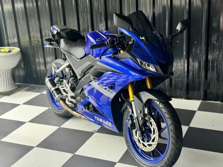 รถพร้อมใช้งาน Yamaha R15