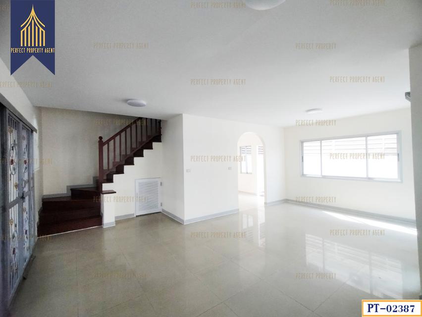 ขาย ทาวน์เฮ้าส์ The Connect 2 บางนา กม.10 ซอยมหาชัย ใกล้วงแหวนกาญจนา 10