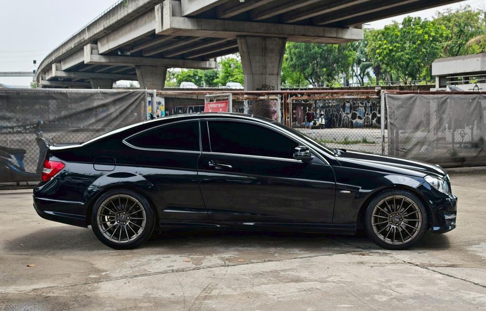 Mercedes Benz C180 CGI Coupe W204 ปี 2013