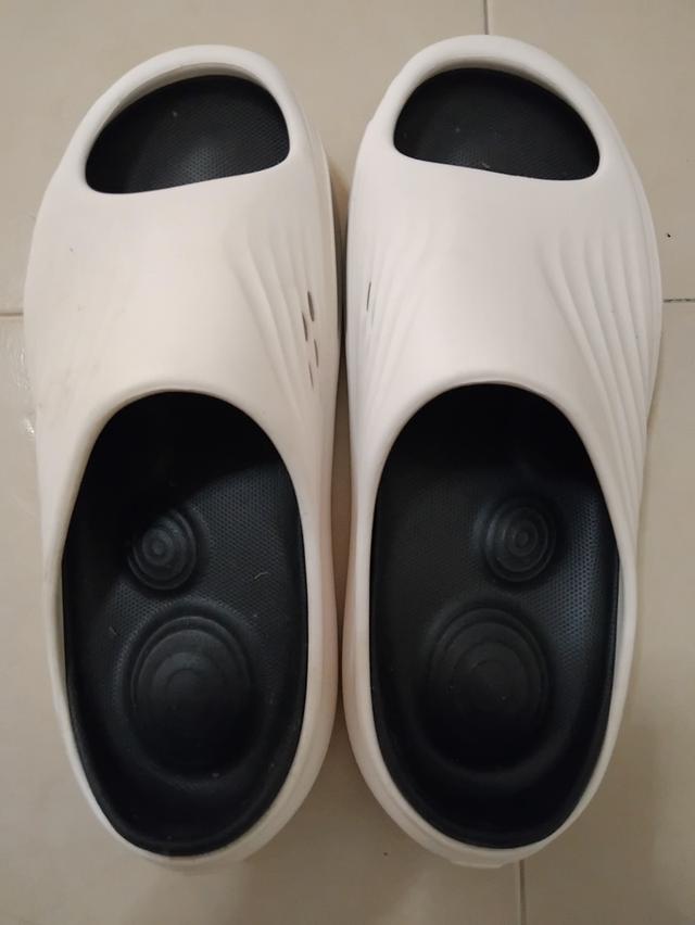 รองเท้า POSE Relax Air Slipper