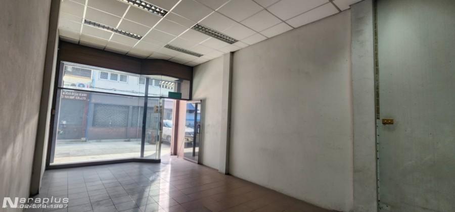 . 69030150 : ขายอาคารพาณิชย์ 5 ชั้น พร้อมต่อเติมดาดฟ้า บนที่ดินรวม 24.7 ตร.ว. ย่านวังบูรพา ใกล้ Mega Plaza และ ดิโอสยาม พลาซ่า อยู่ในทำเลธุรกิจ การค้า 6