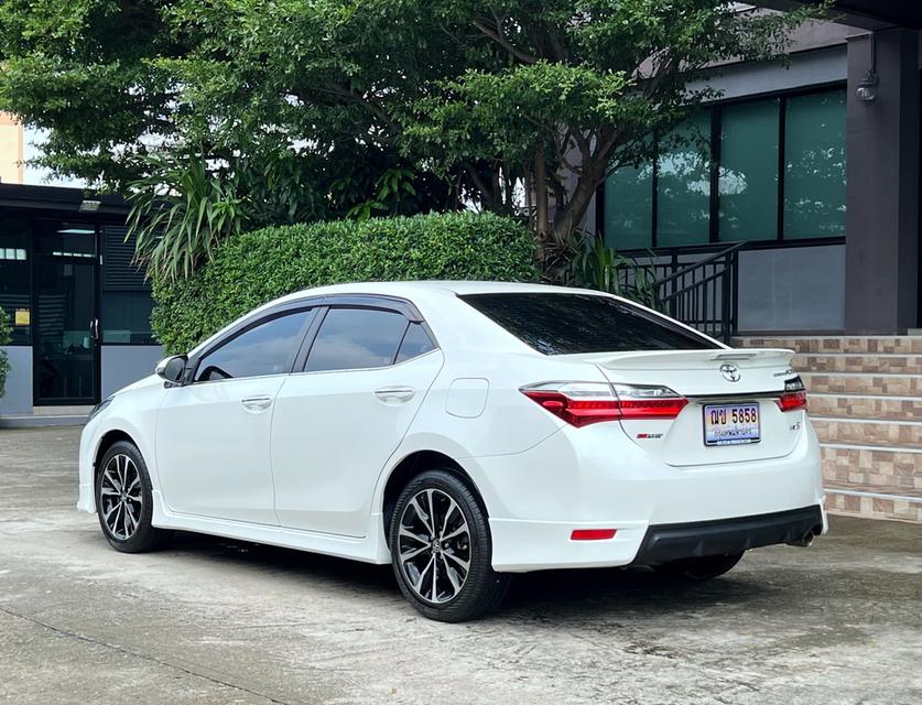 2019 TOYOTA ALTIS 1.8 ESPORT OPTION รถมือเดัยวออกป้ายแดง รถวิ่งน้อย ประวัติศูนย์ครบ ไม่มีอุบัติเหตุครับ 5