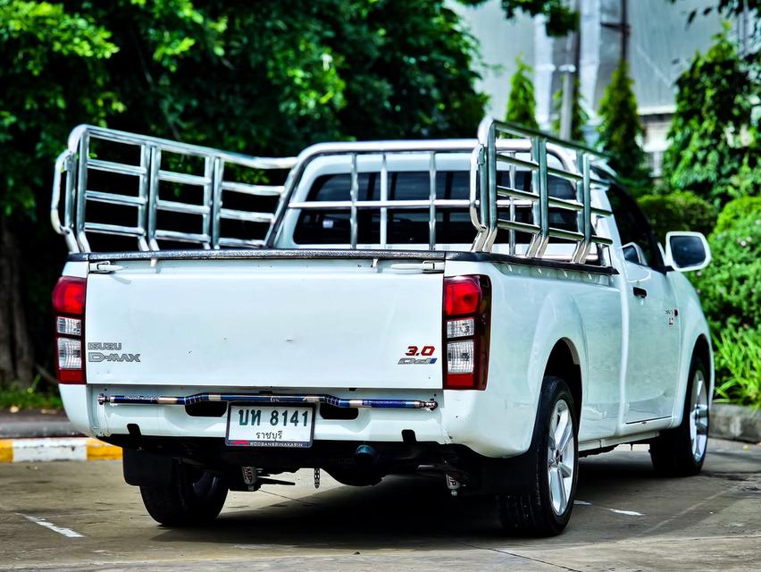 isuzu 8