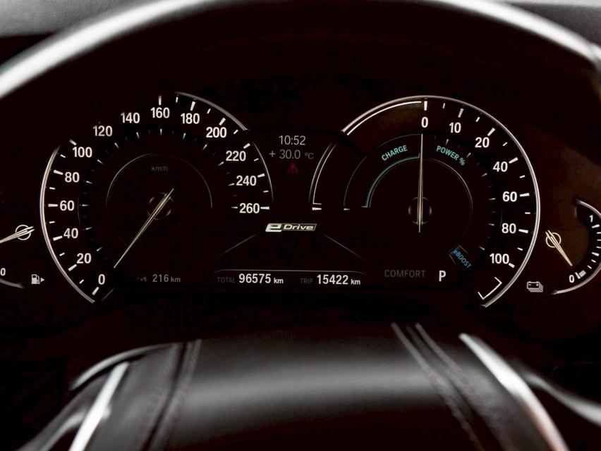 ขาย BMW 530e Elite ปี20 9