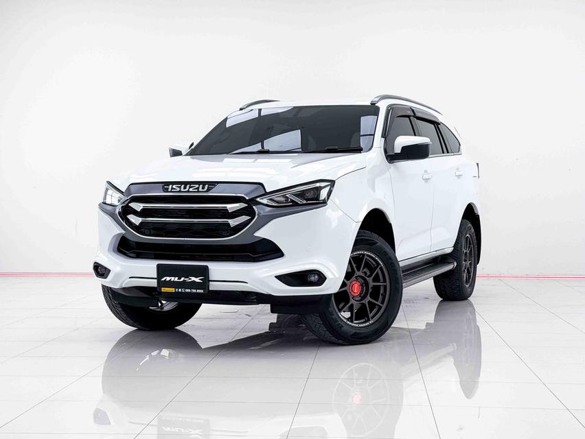 ISUZU MU-X 3.0 ELEGANT AT 2021