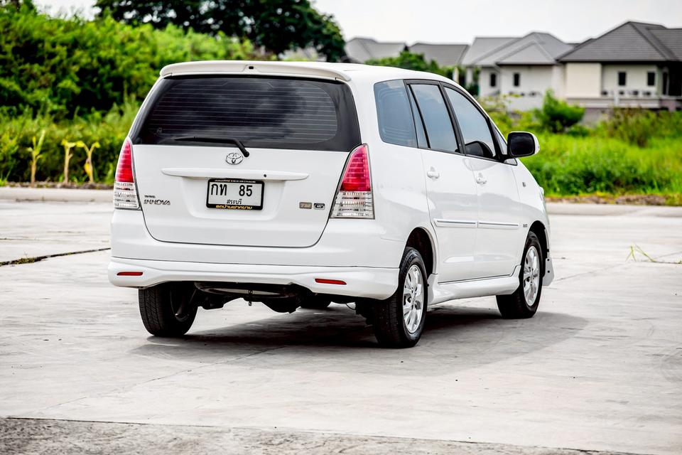 Toyota INNOVA 2.0G AT ปี 2011 สีขาว 5