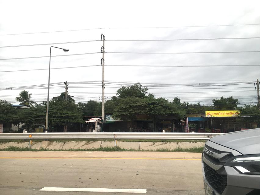 ขายที่ดินเปล่าติดถนนมิตรภาพ บ้านโพธิ์ เนื้อที่ 8-2-80ไร่ หน้ากว้าง 125เมตร ลึก 105เมตร ที่ดินไม่ต้องถม ทำเลดี ใกล้ถนนวงแหวนรอบเมือง 4