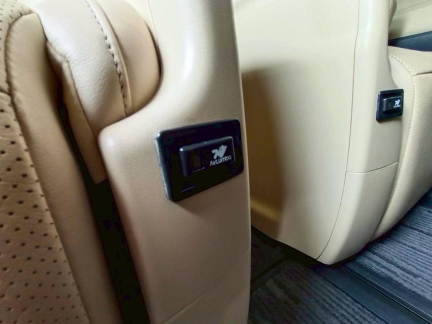 รหัสรถ PEAT97 🚙🚐TOYOTA ALPHARD​ HYBRID  ปี​ 18 8