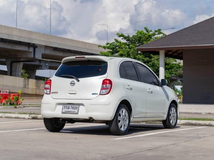 Nissan March มือสอง 2