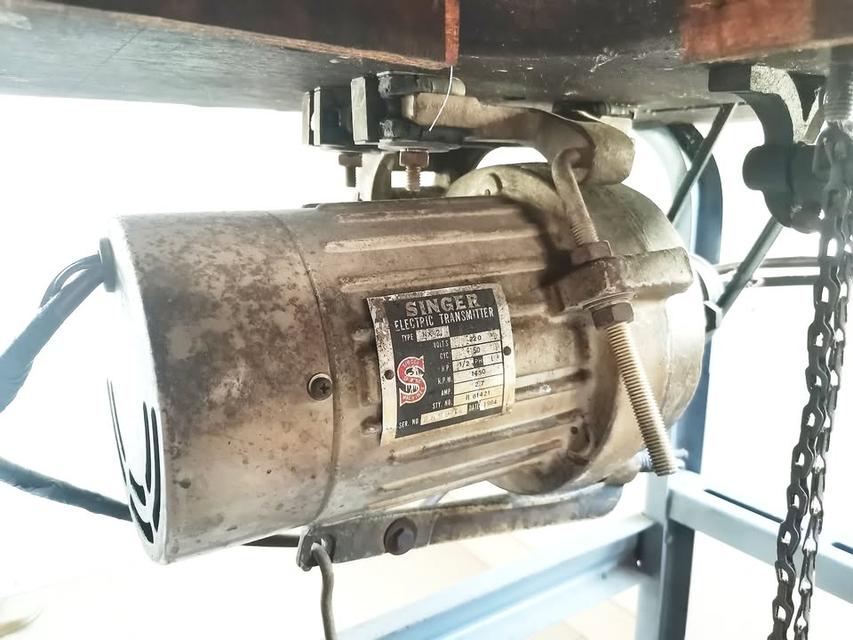 ขายจักรเย็บหนัง จักรกระบอกนอน SINGER 155B-8BV 10