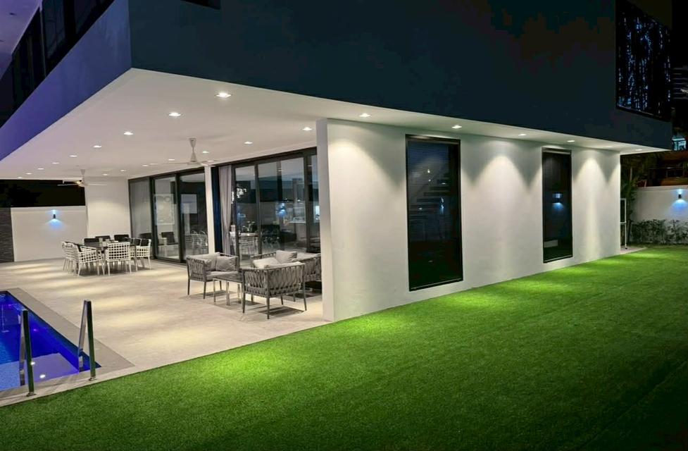 บ้านหรูสำหรับขาย เมืองพัทยา ชลบุรี 1