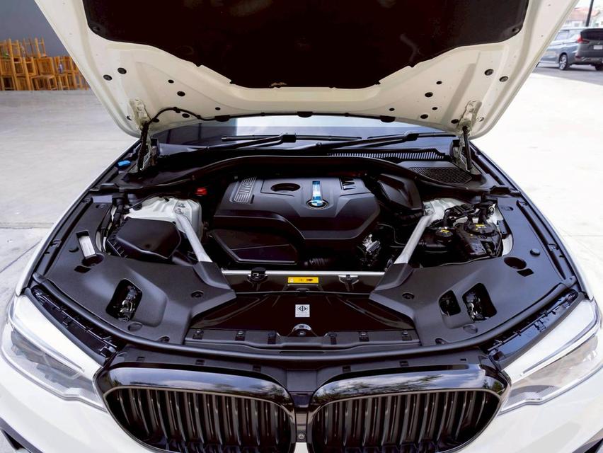 BMW 530e M Sport ปีจด 2019 ประกันเครื่องเกียร์3ปี /30,000 km. รูปที่ 4