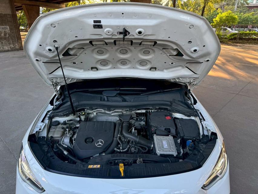 🔥ฟรีดาวน์ รถสวยมือเดียว ปีใหม่ ไมล์น้อย  Mercedes-Benz GLA 200 1.3 Turbo AMG Dynamic AT ปี 2021 11