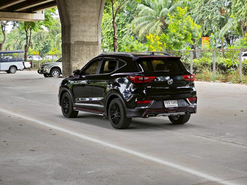 ขายรถ MG ZS 1.5X sunroof ปี 2020 สีดำ เกียร์ออโต้ 6