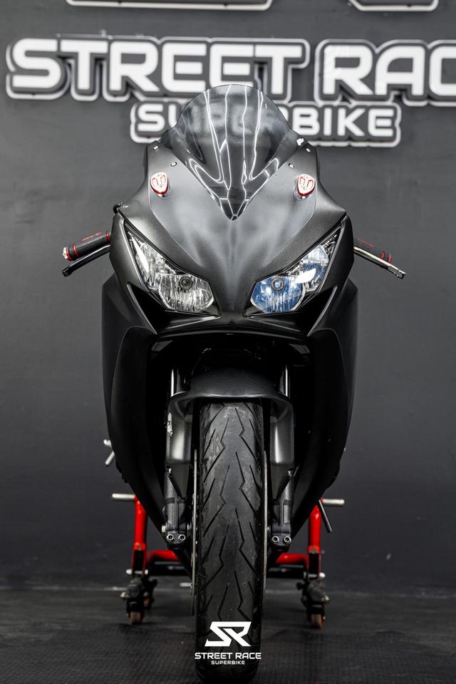 HONDA CBR1000RR 2016 สีดำ รถสภาพดี เครื่องแน่น รูปที่ 6